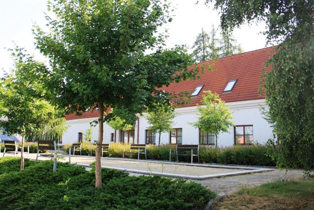 Depandance - Vedlejsi Budova U Zamku Třešť Zewnętrze zdjęcie